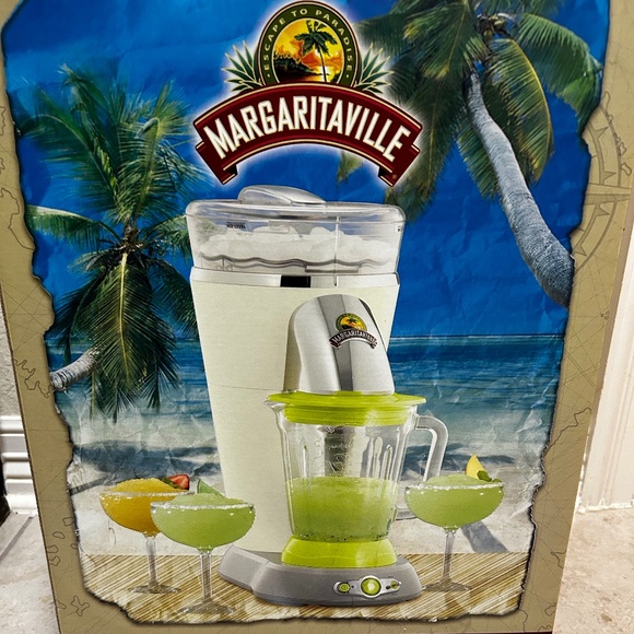 Margaritaville Kitchen Margaritaville Bahamas 36ounce Frozen